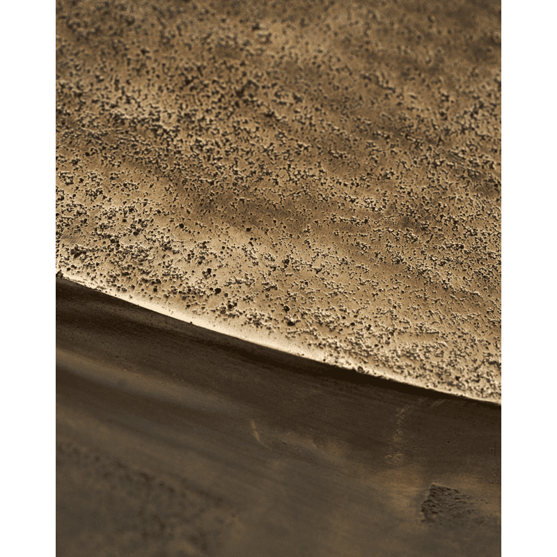 Table basse Rota de House Doctor, finition en cuivre antique