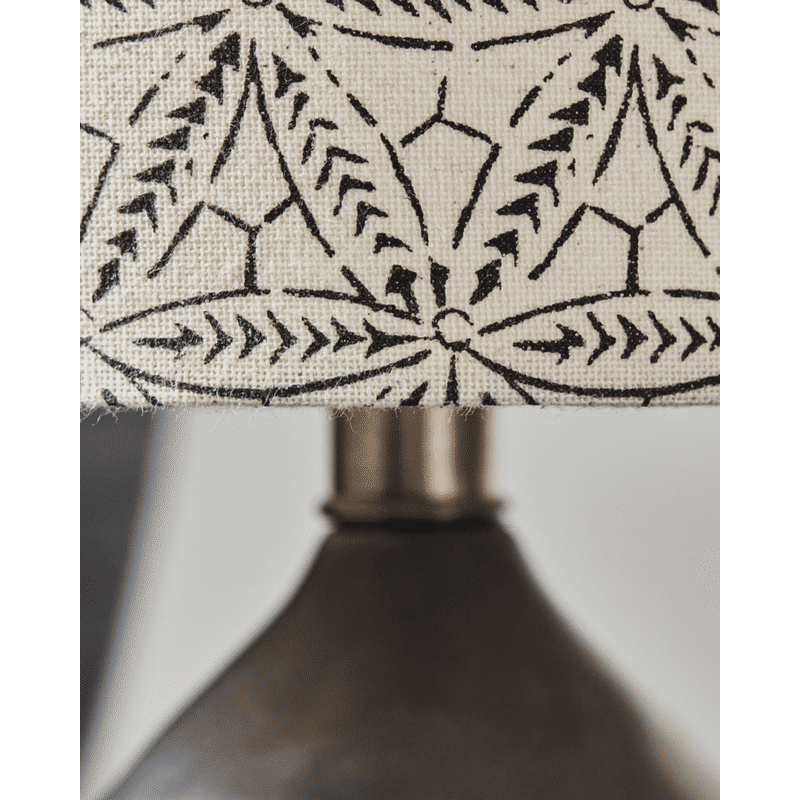 House Doctor Flores Tischlampe, Schwarz