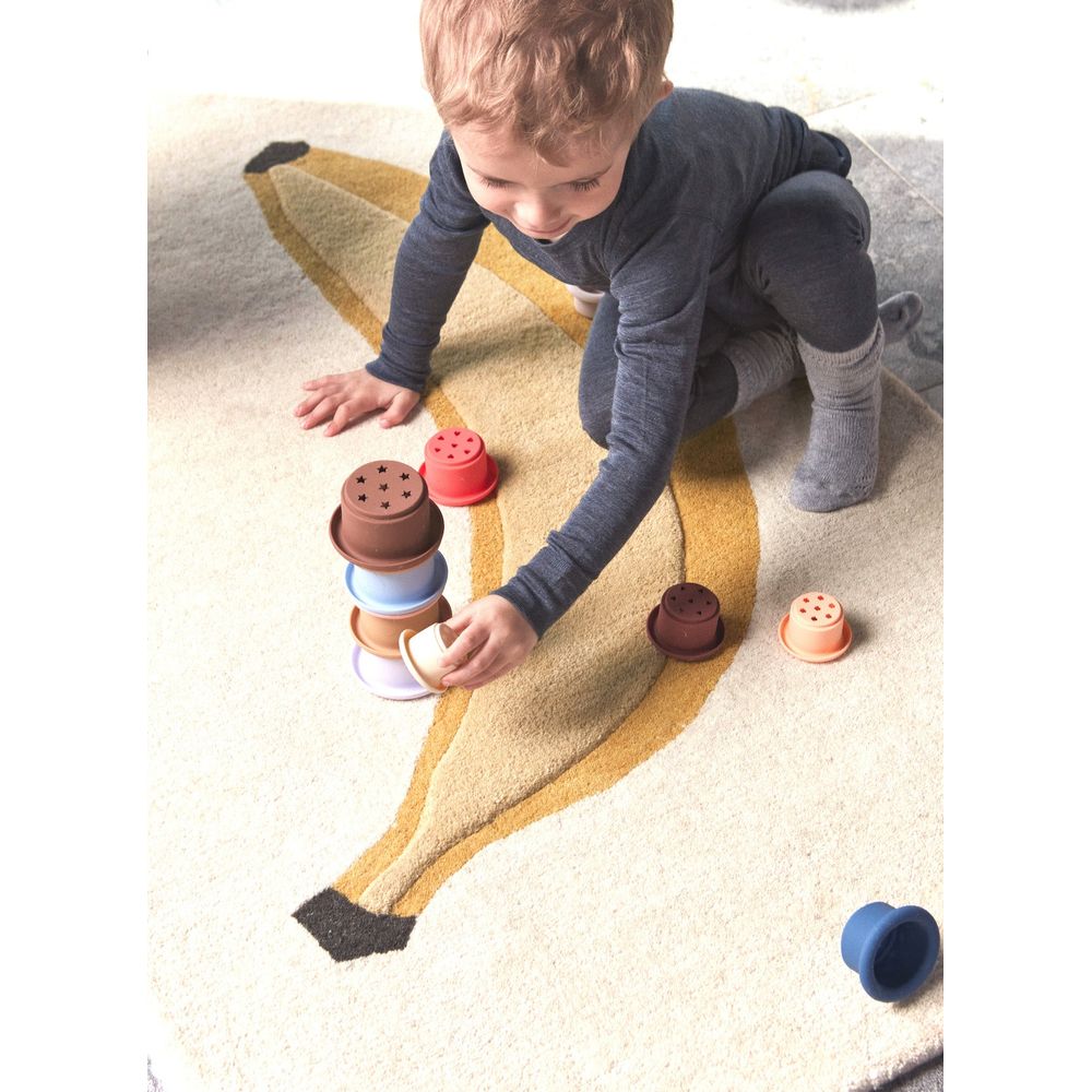 OYOY MINI tapis touffeté à la banane