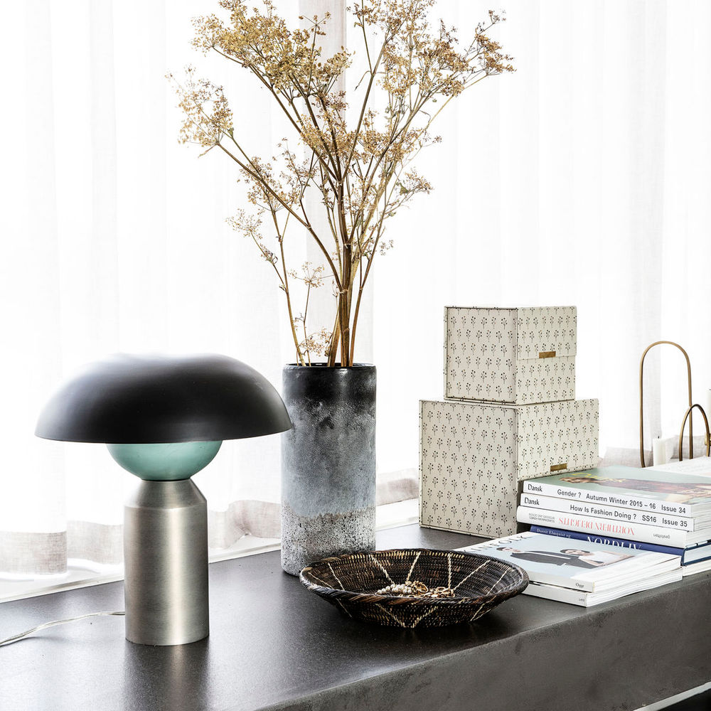 Lampe de table House Doctor, Petit bonhomme, Noir/Argent