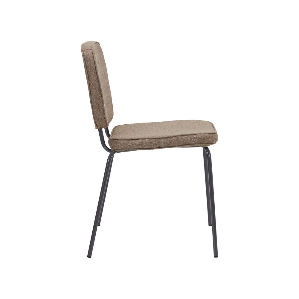 House Doctor Chair, Carmo, arena oscura