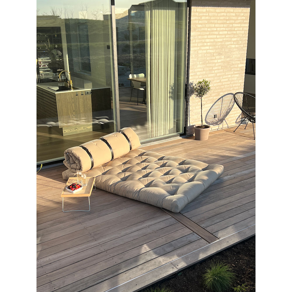 Karup Design SOFÁ OUTDOOR BEIGE W. 3 CINTURÓN DE NYLON NEGRO