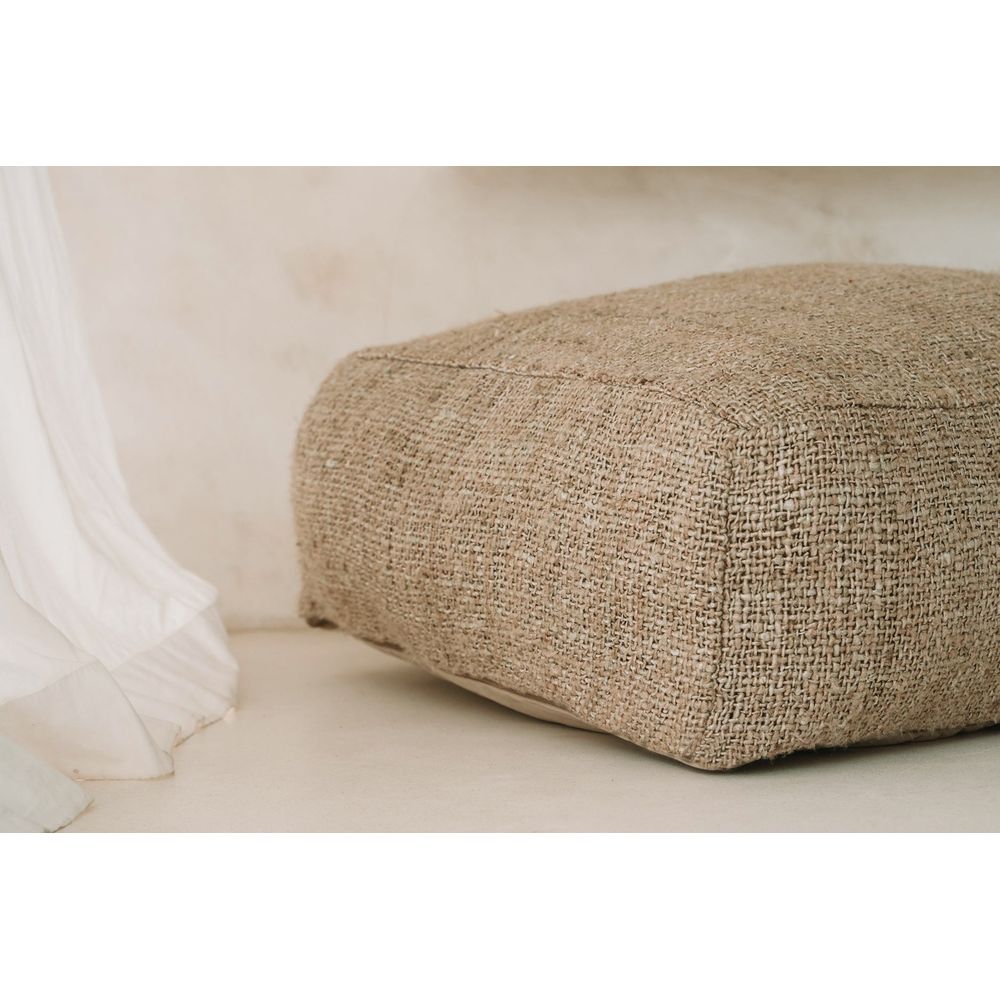 Bazar Bizarre The Oh My Gee Pouf – Beige